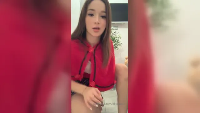 Ellie Leen 11